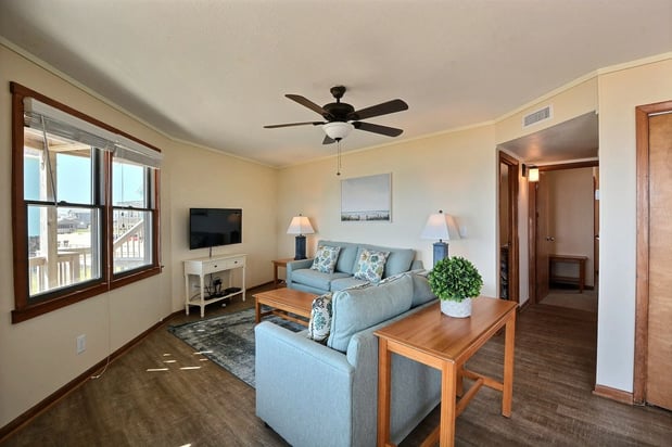 Images Lighthouse View Oceanfront Lodging