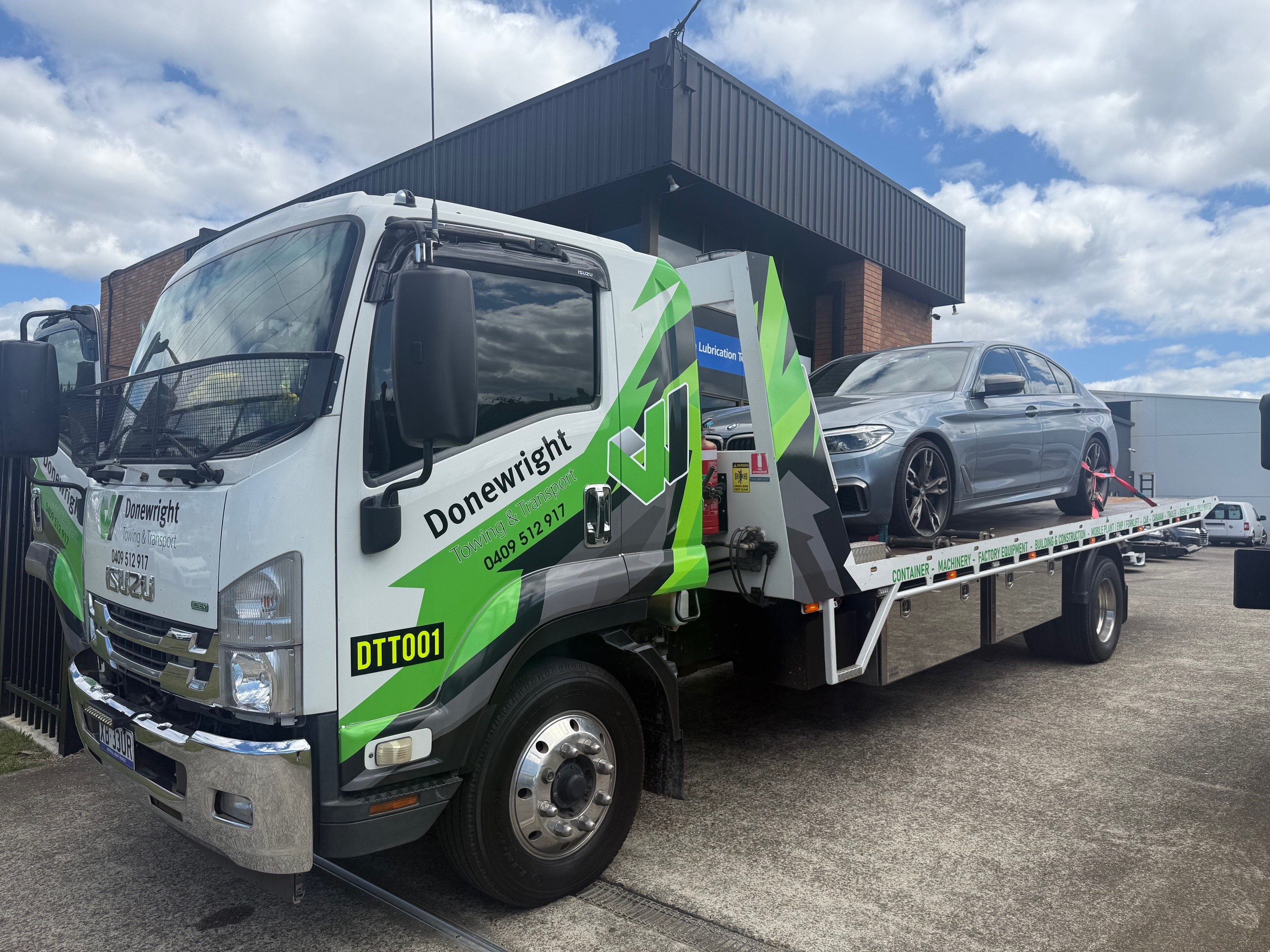 Images Donewright Towing & Transport Pty Ltd