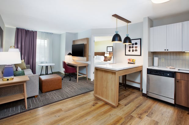 Images Staybridge Suites Omaha 80th And Dodge by IHG