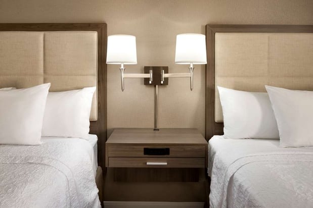 Images Hampton Inn Philadelphia/Mt. Laurel