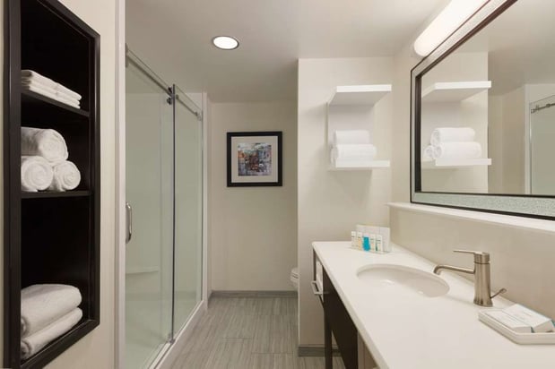 Images Hampton Inn & Suites Nashville-Downtown