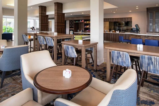 Images Hilton Garden Inn Baton Rouge Airport