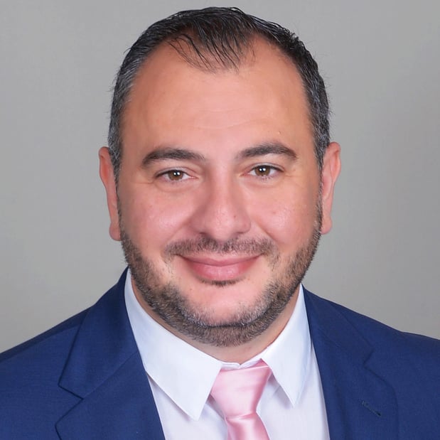 Images Edward Jones - Financial Advisor: Kinan Aljamal