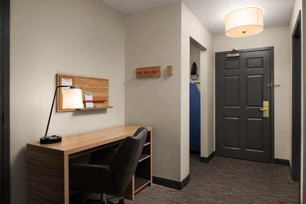 Images Candlewood Suites St. Louis - St. Charles by IHG