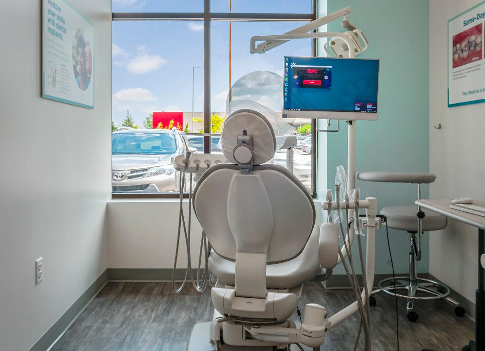 Our comfortable dentist office offers comprehensive dental treatments