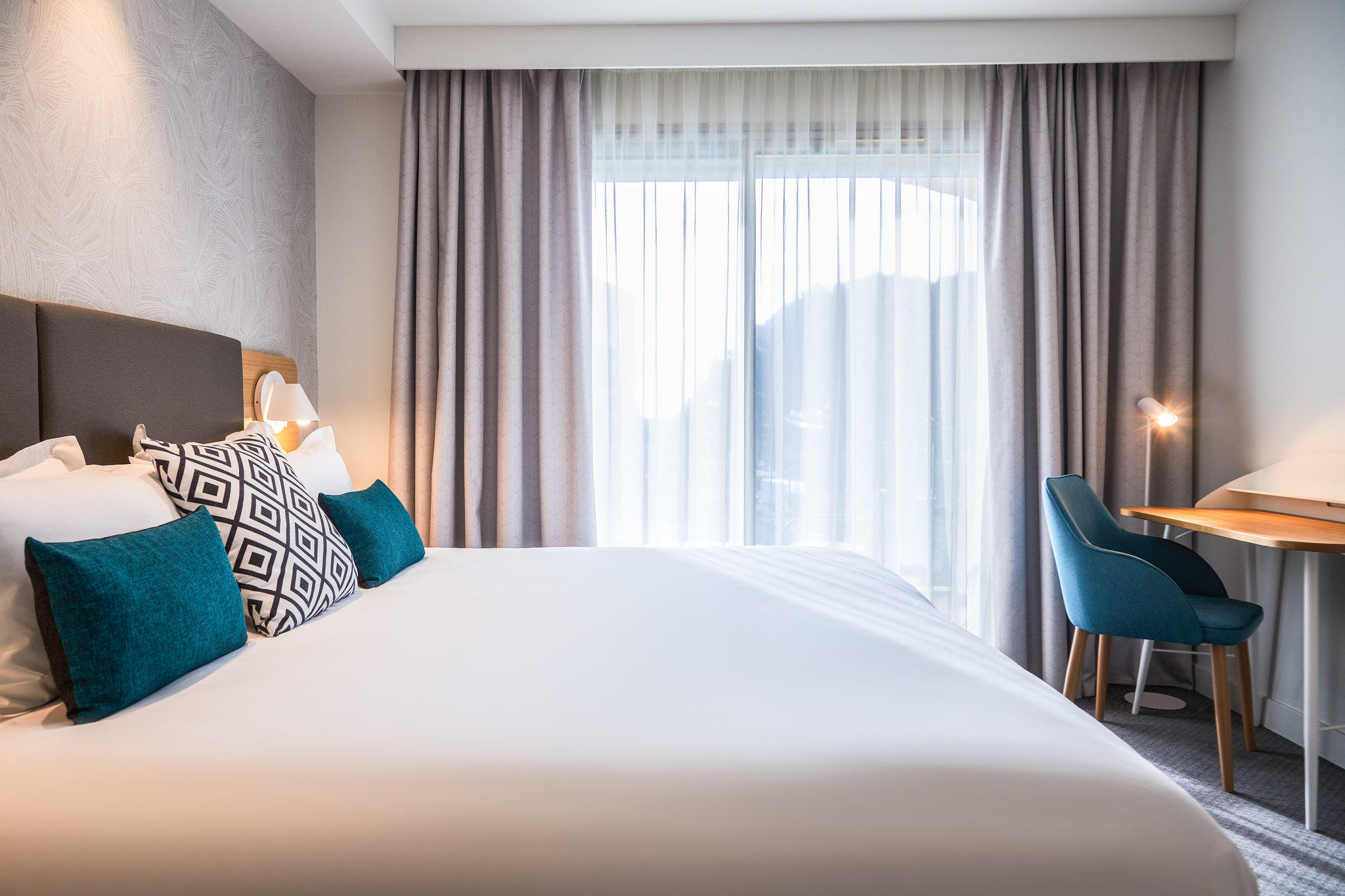 Images Holiday Inn Perpignan by IHG