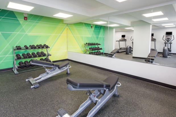 Images Holiday Inn Boone - University Area by IHG
