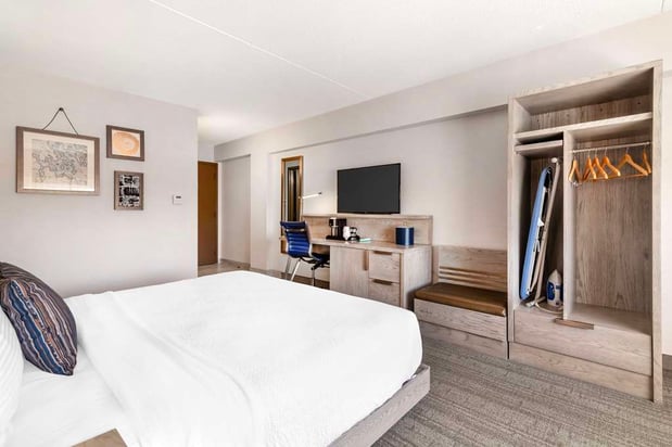 Images Best Western Plus Landmark Inn