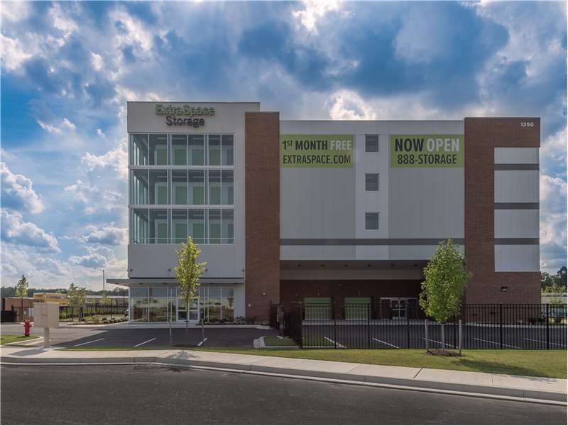 Alternate Beauty Image - Extra Space Storage at 1350 Innovation St, Middle River, MD 21220