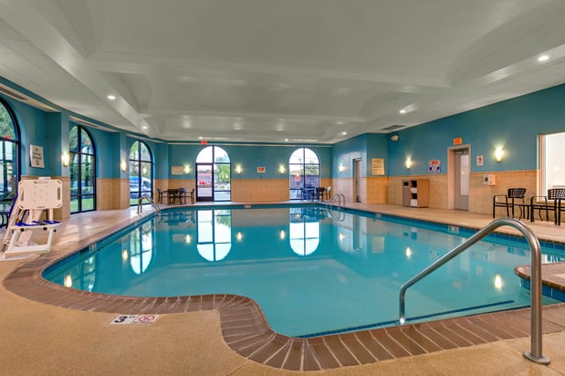 Images Holiday Inn Express & Suites Nashville-Opryland by IHG