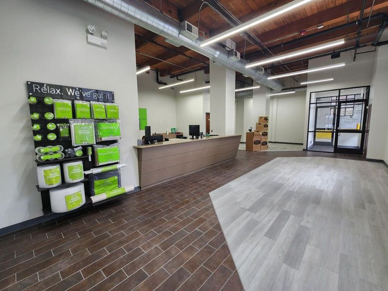 Images Extra Space Storage