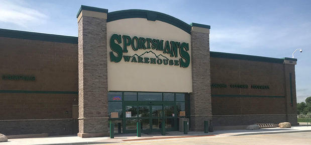 Images Sportsman's Warehouse