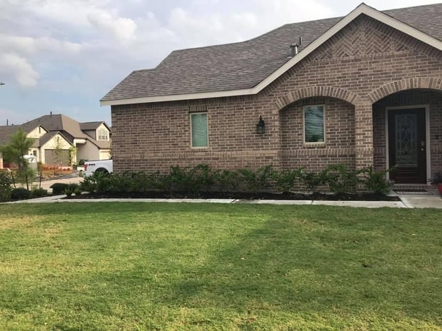 Images GQ Landscaping & Lawn Care Services