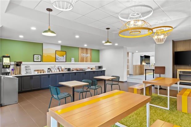 Images Spark by Hilton Houston Hobby Airport