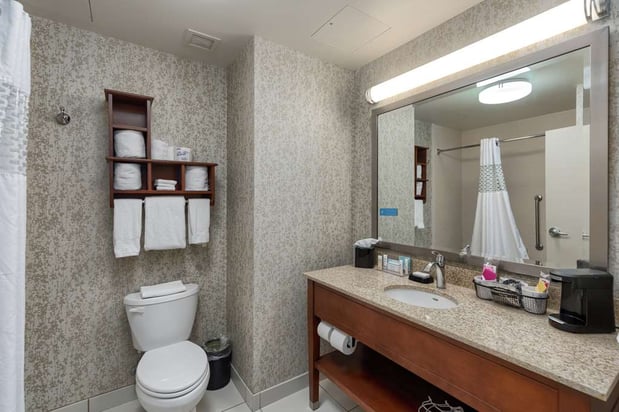 Images Hampton Inn & Suites Downtown Owensboro/Waterfront