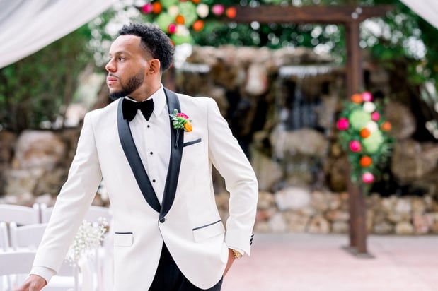 Images Celebrity Tux & Tails