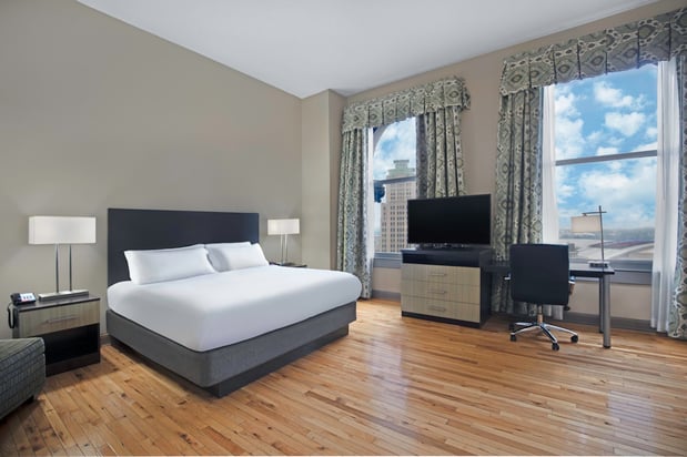 Images Holiday Inn Express Cleveland Downtown by IHG