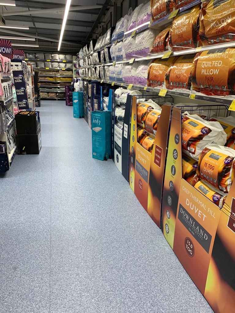 B&M's brand new store in Market Drayton stocks a charming range of bedding, including duvet covers, complete bed sets, pillow cases, mattress protectors and much more!
