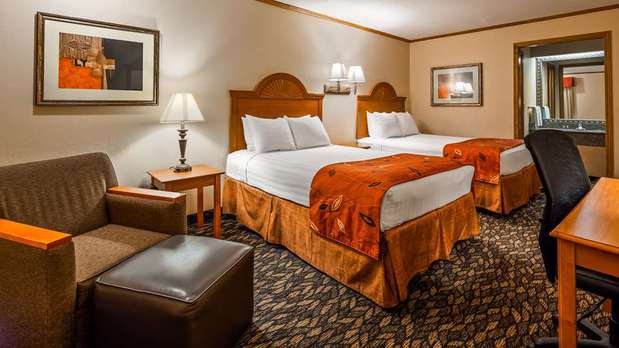 Images SureStay By Best Western Kansas City Country Inn North