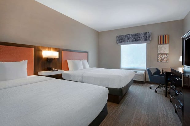 Images Hampton Inn & Suites Harvey/New Orleans West Bank