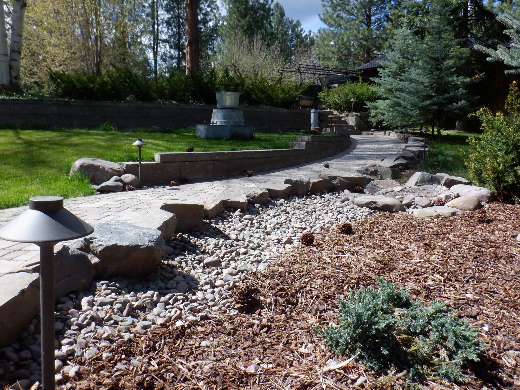Black Oak Landscaping Image