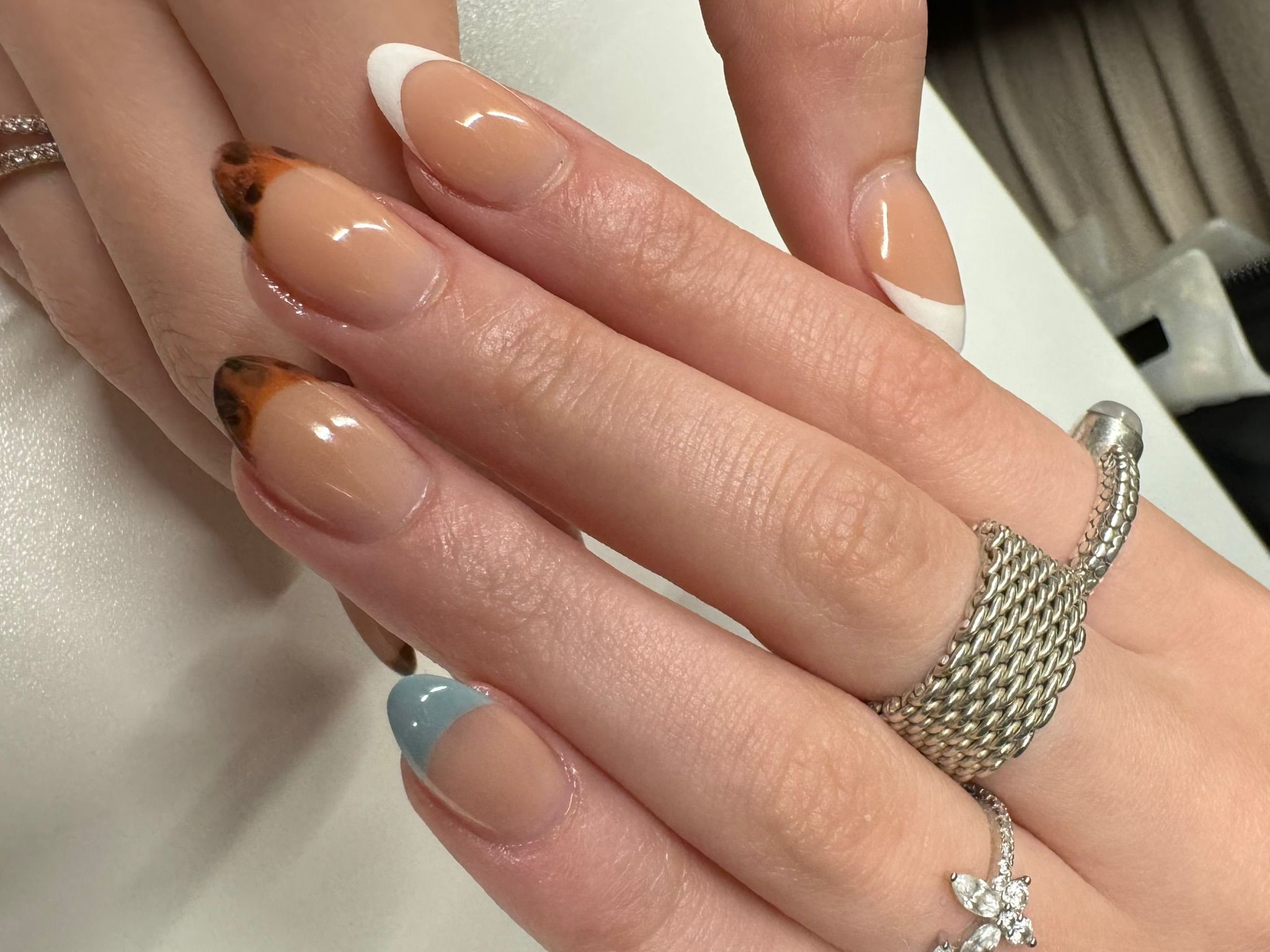 Royal Nails Akademie GmbH, Limmatquai 116 in Zürich