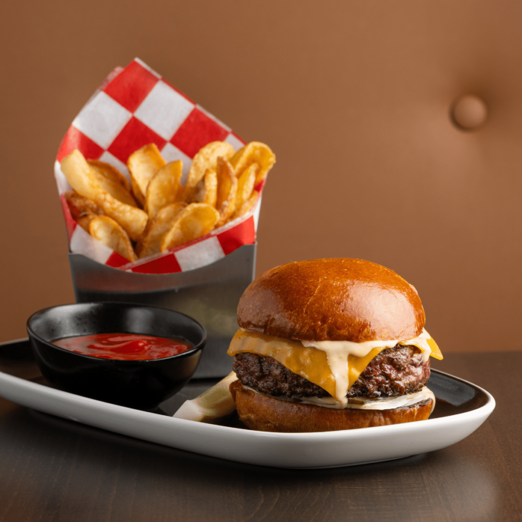 Cheeseburger Cheeseburger! (BURGERS & SANDWICHES)