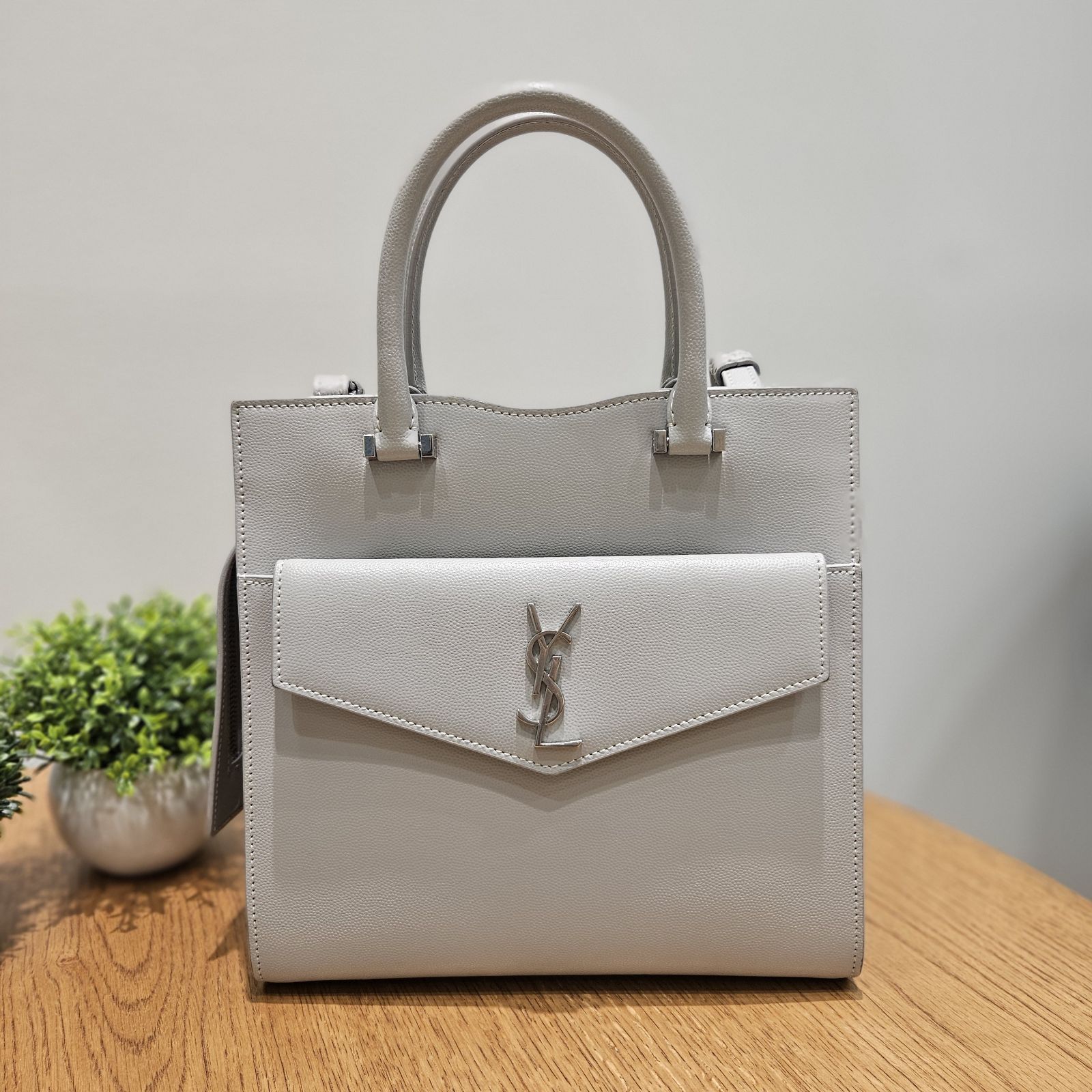 Images KOMEHYO（コメ兵）買取センター ニッケ パークタウン 加古川