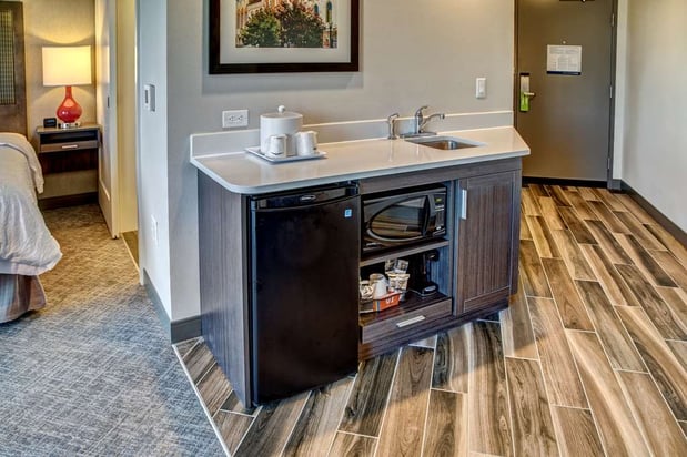 Images Hampton Inn & Suites Franklin Berry Farms
