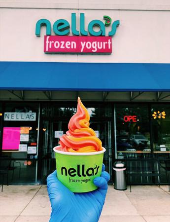 Images Nella's Frozen Yogurt