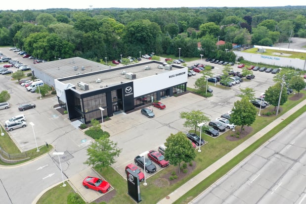 Images Russ Darrow Mazda of Greenfield Service Center