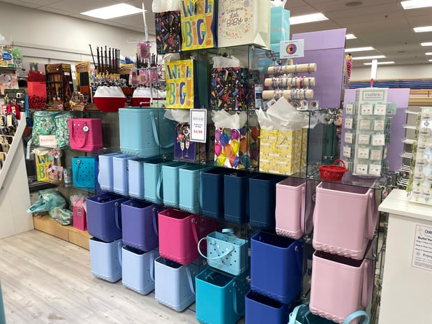 Images Annie's Hallmark Shop