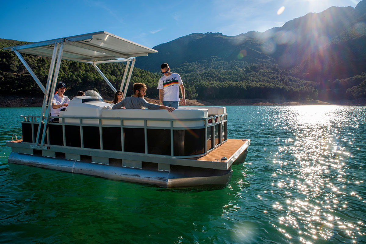 Images Cazorvillas Náutica - Alquiler Barcos Solares