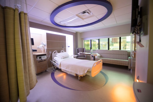 Images The Mother Baby Center at United and Children's Minnesota