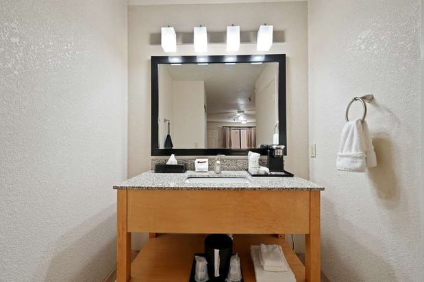 Images Best Western Plus Executive Inn & Suites