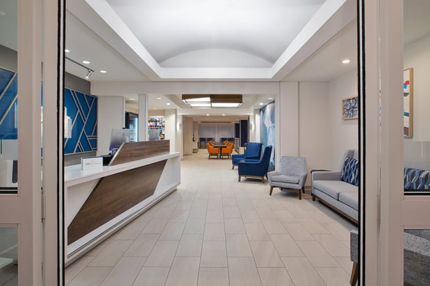 Images Holiday Inn Express & Suites Grand Rapids-North by IHG