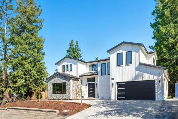 Images Nancy Soliz, Realtor