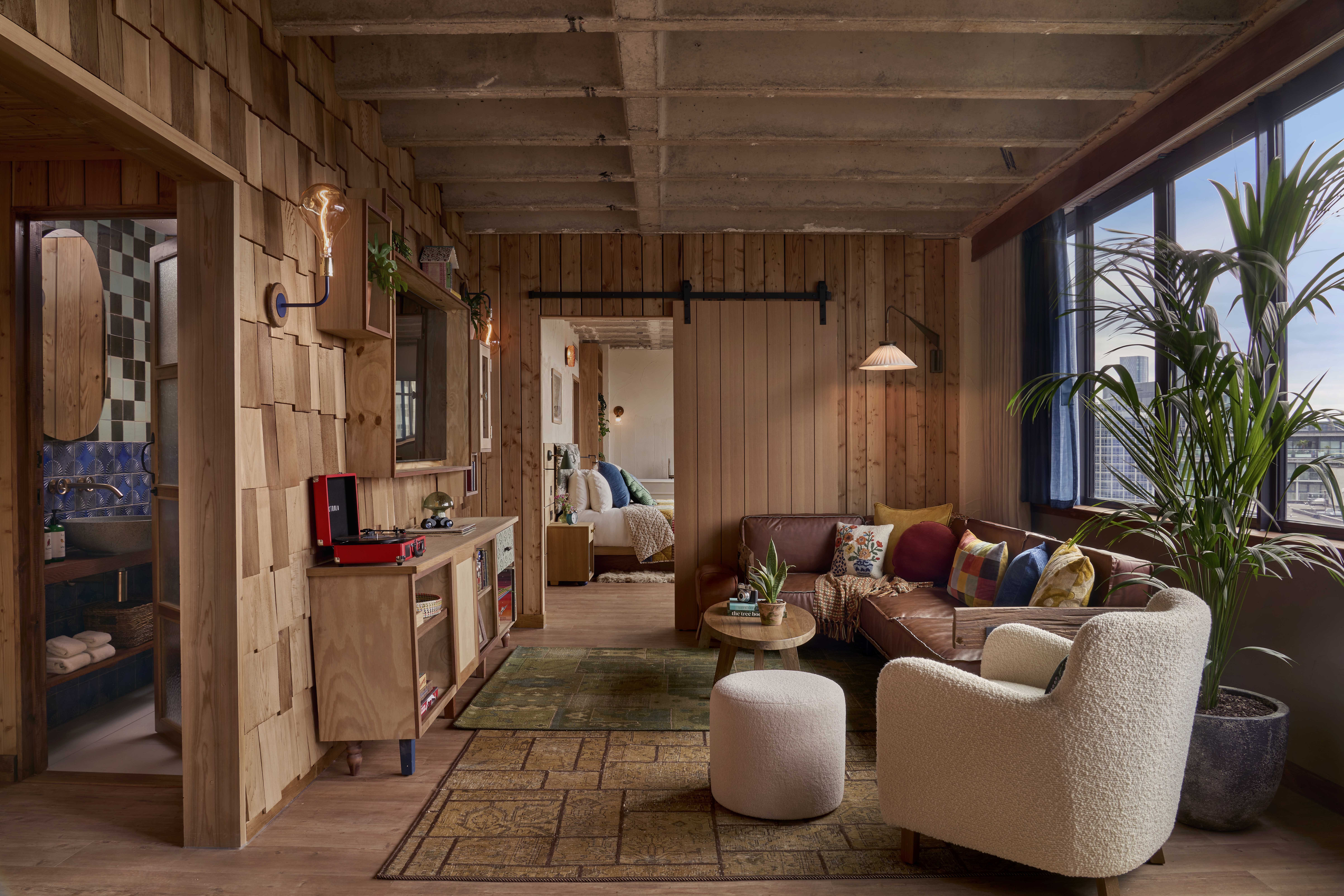 Cabin One Bedroom Suite