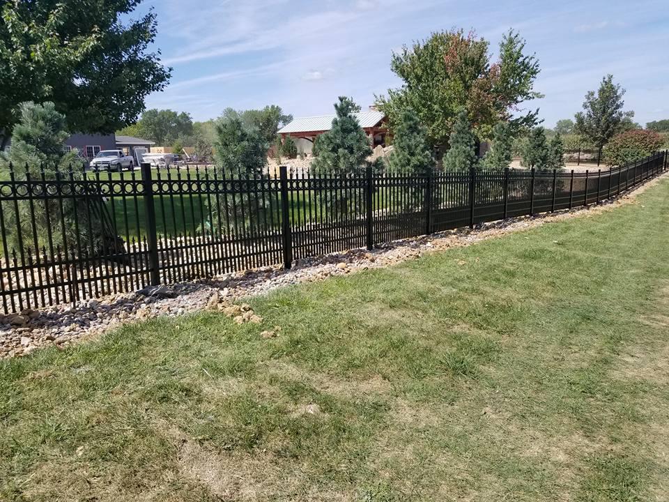 Bluff City Fence Company Photo