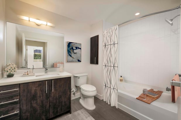 Images Camden Glendale Apartments