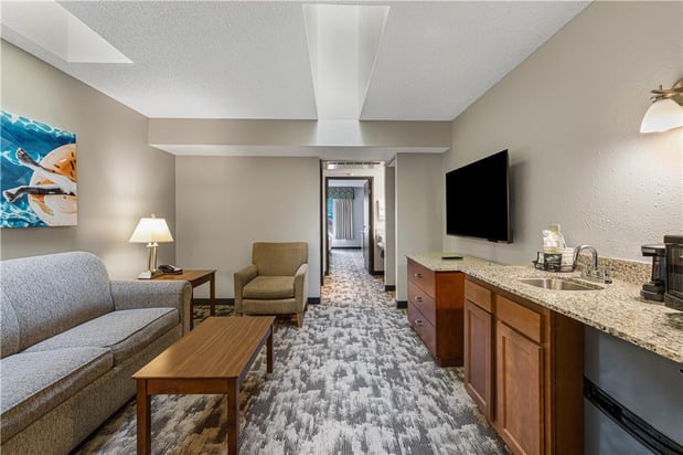 Images Best Western Ambassador Inn & Suites