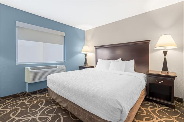 Images Best Western Plus Eau Claire Conference Center