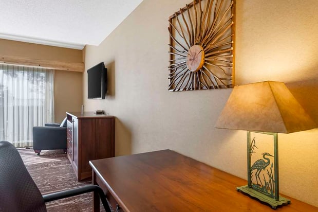 Images Best Western Premier The Lodge on Lake Detroit