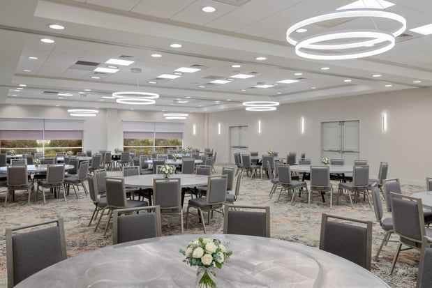 Images Hilton Garden Inn Buffalo Airport