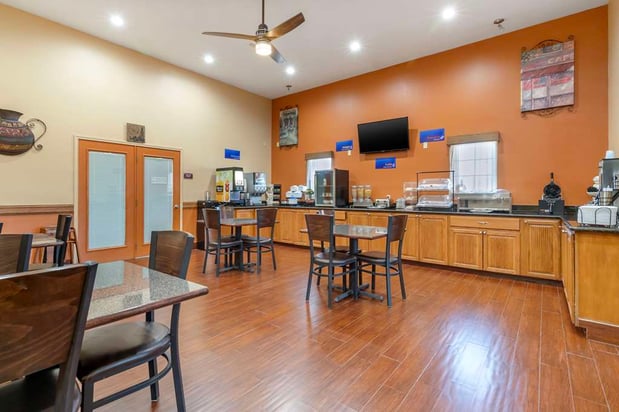 Images Best Western Windwood Inn & Suites