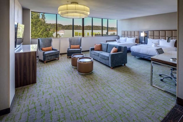 Images DoubleTree by Hilton Huntington