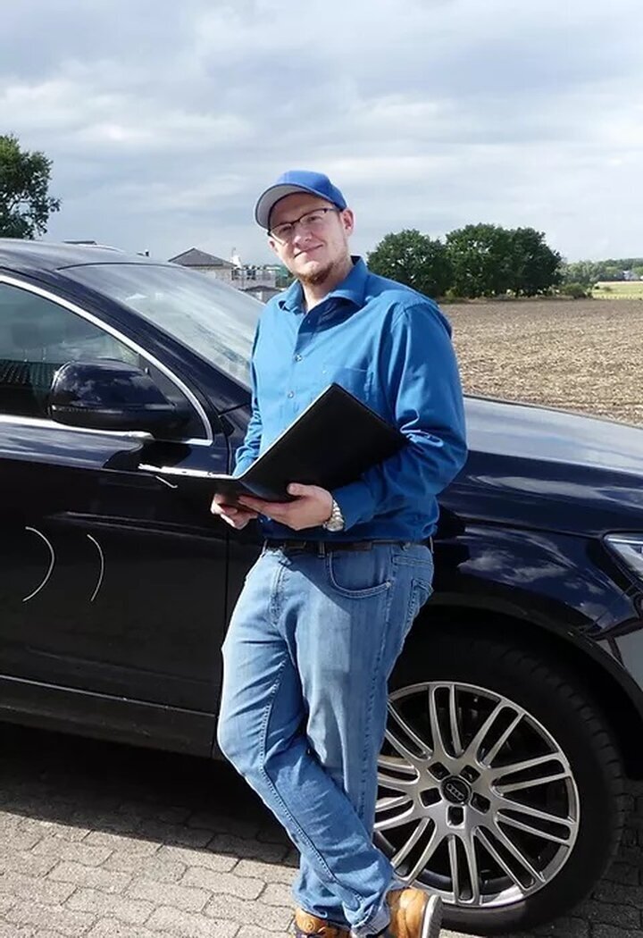 Kfz-Sachverständiger Tobias Denker in Henstedt Ulzburg - Logo
