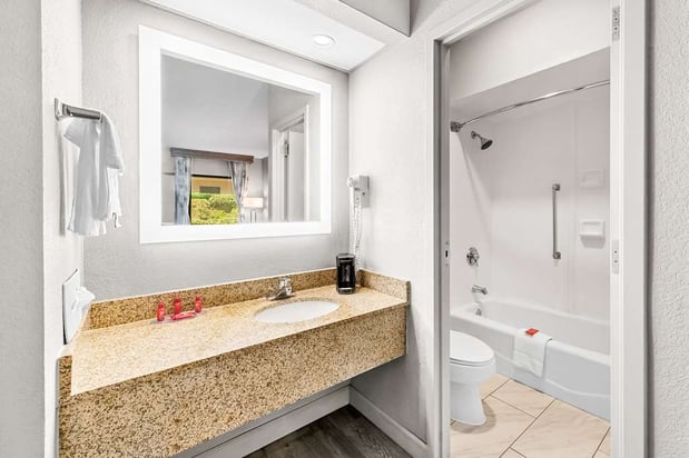 Images SureStay Plus by Best Western Southern Pines Pinehurst