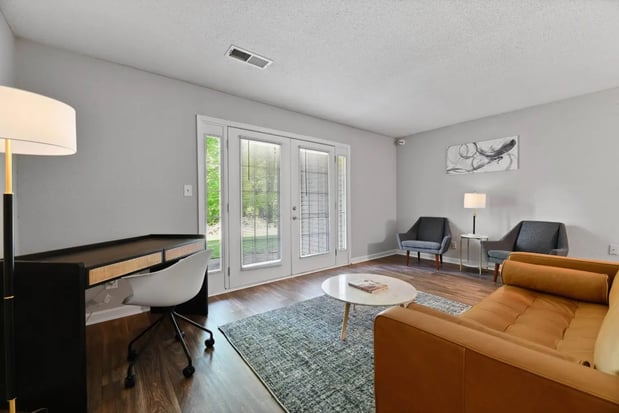 Images Premier Apartments