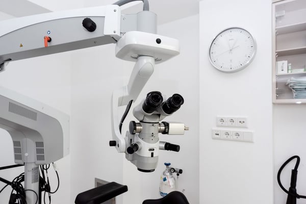 Bilder Dr. med. univ. Tschiderer H. & Kollegen Ärzte für Augenheilkunde